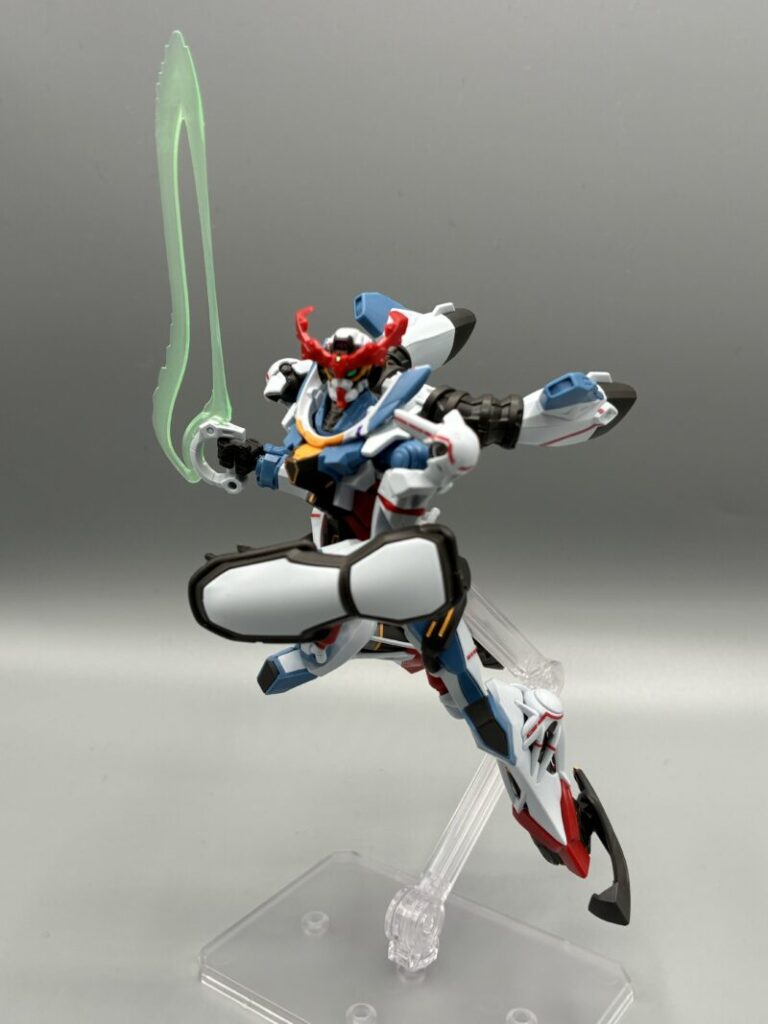 HG ジークアクス ビームサーベル アクションポーズ