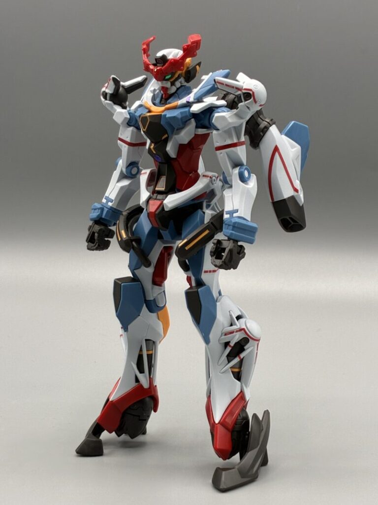 HGGQ ジークアクス 左斜め前外観