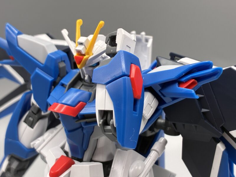 HG ライジングフリーダムガンダム 肘関節の屈曲 二重関節検証